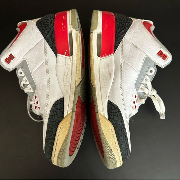 Nike Air Jordan 2013 Retro Fire Red 3 Men’s Size 12 Lace Up Sneakers - Picture 10 of 13